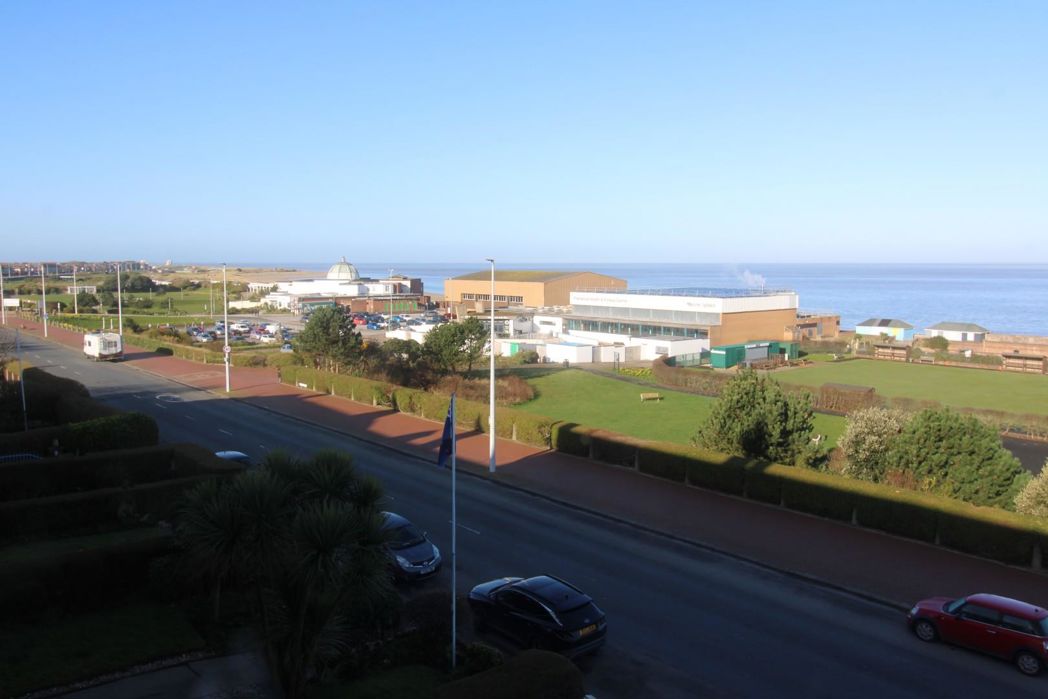 Property image 2 of 22