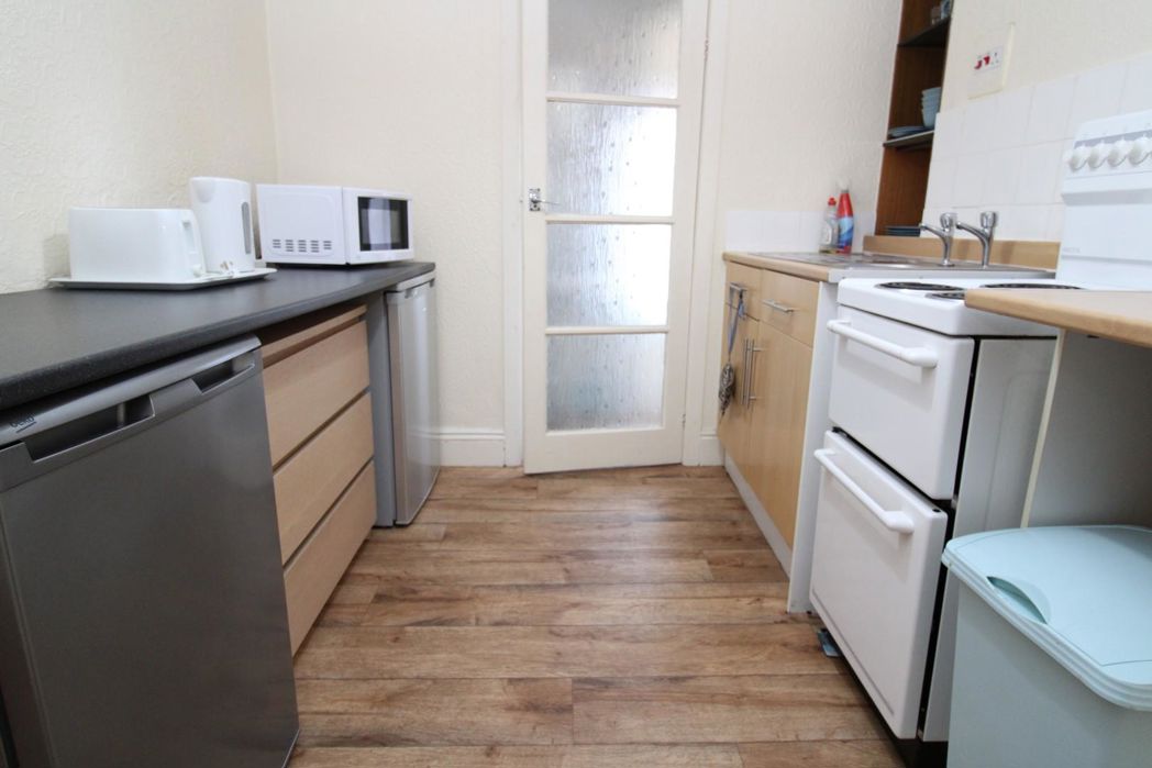 Property image 15 of 22