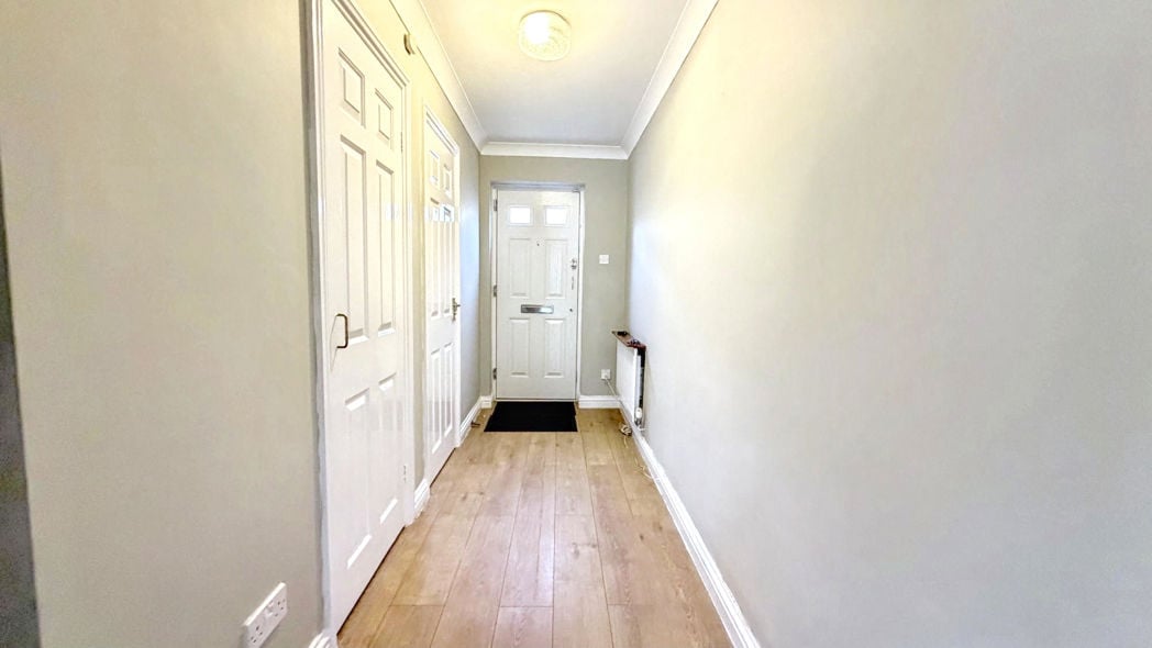 Property image 4 of 19