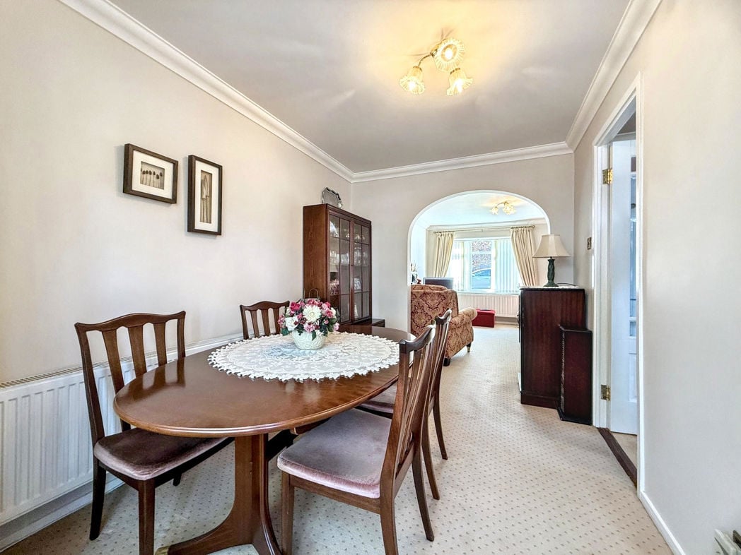 Property image 8 of 23