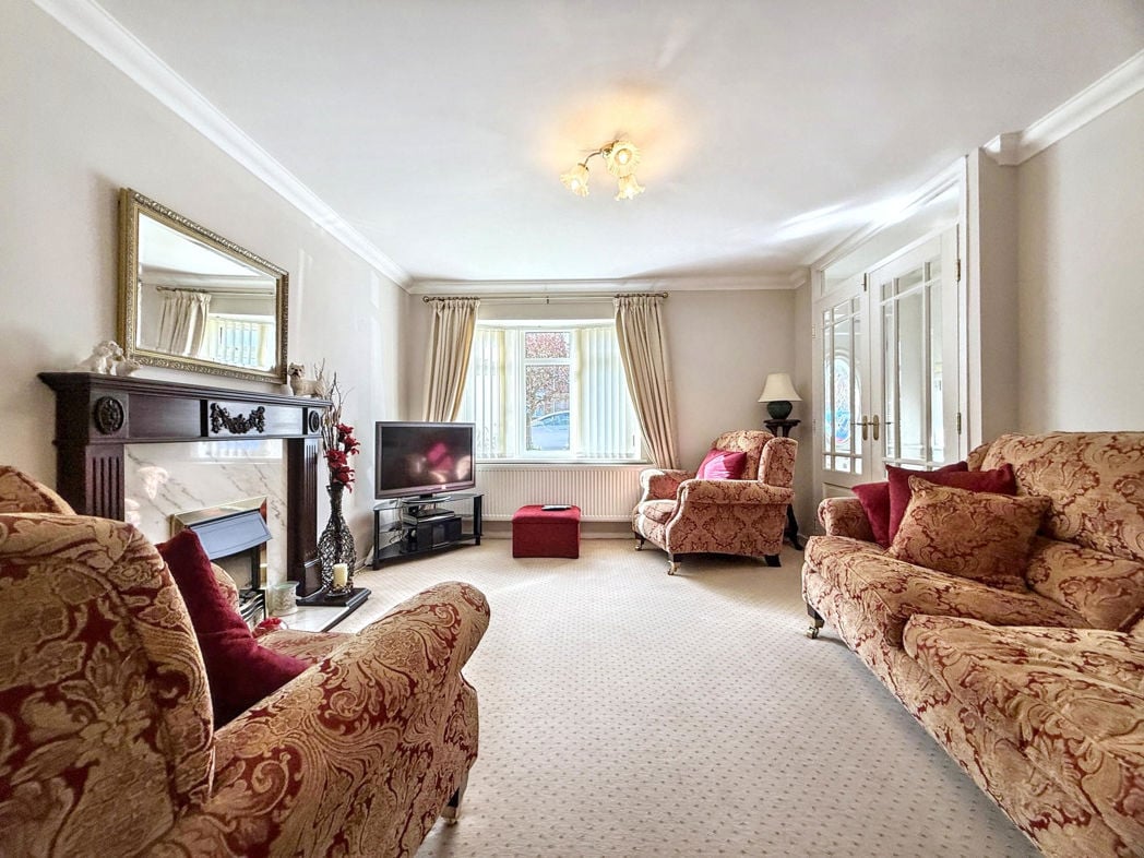 Property image 4 of 23