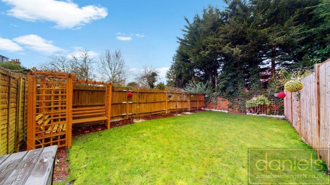 Property image 11 of 11