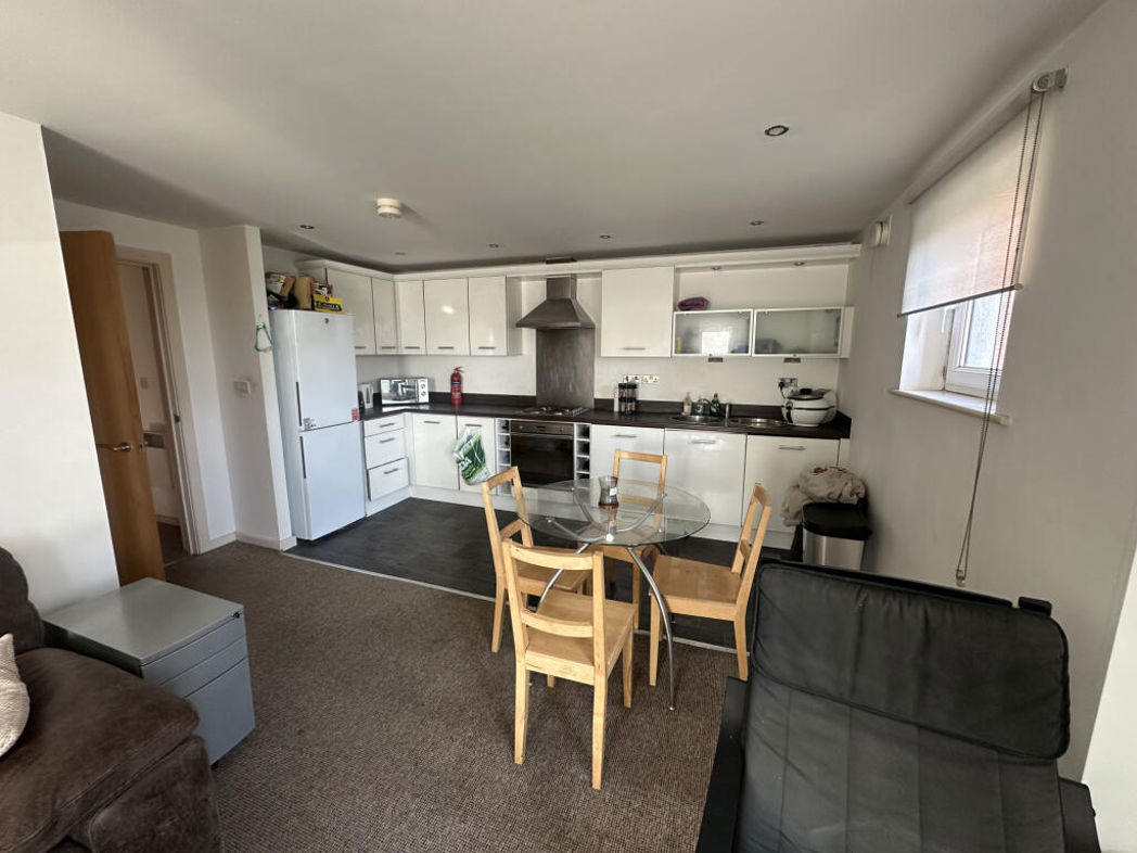 Property image 2 of 7