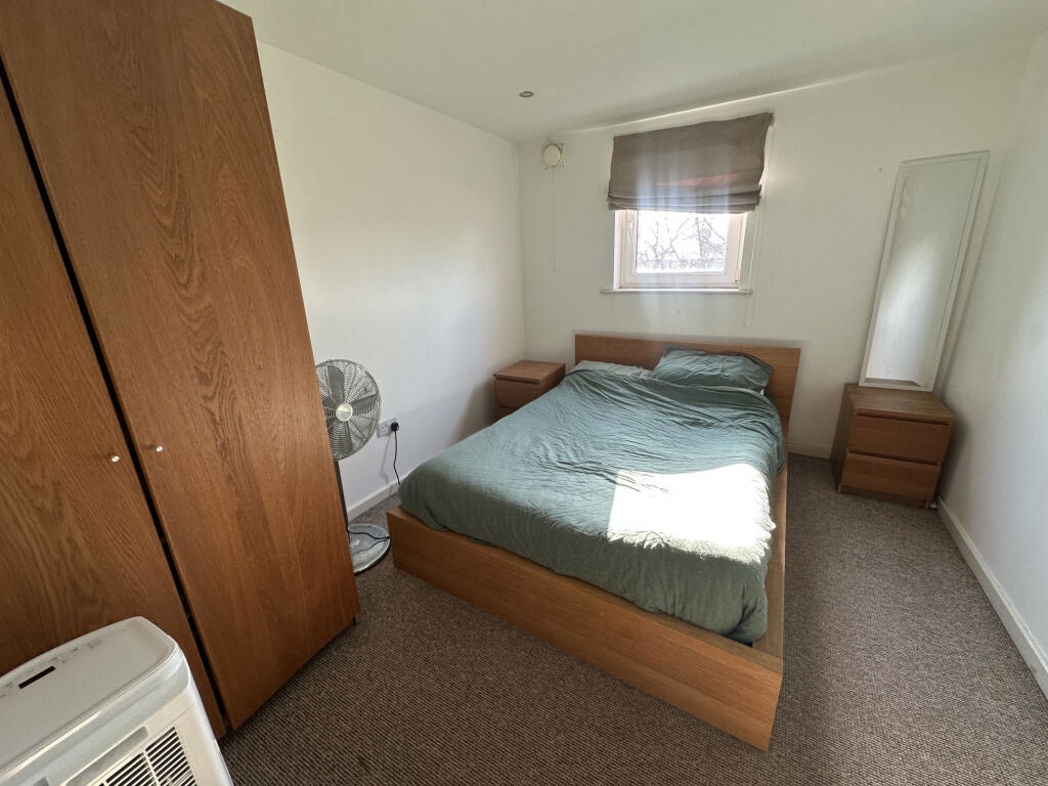 Property image 4 of 7