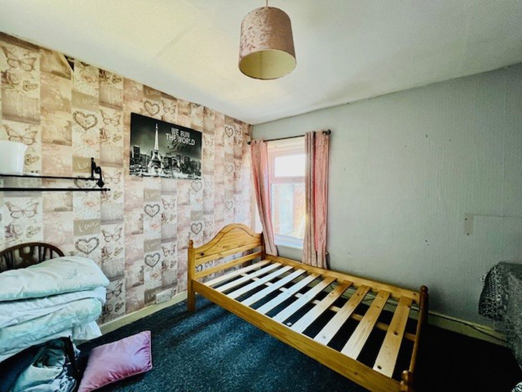 Property image 13 of 19