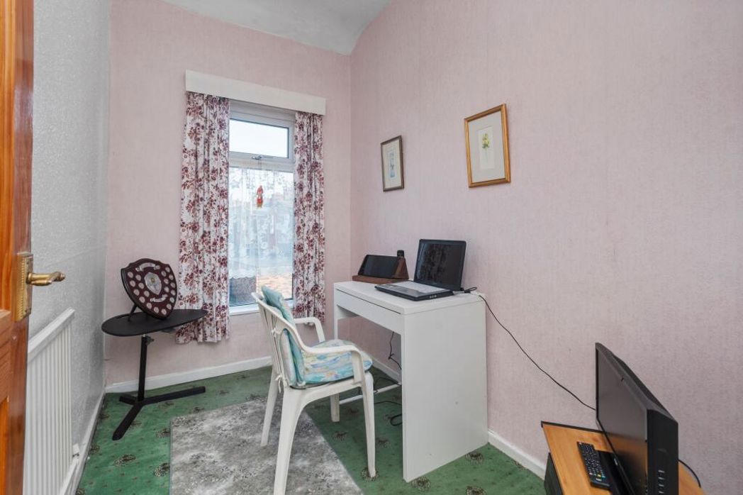 Property image 15 of 40
