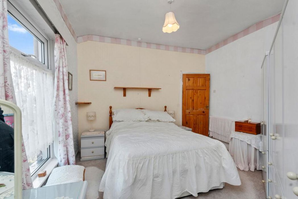 Property image 31 of 40