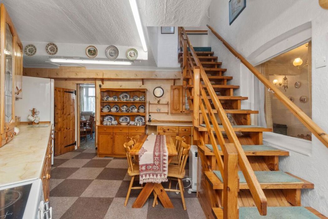 Property image 18 of 40
