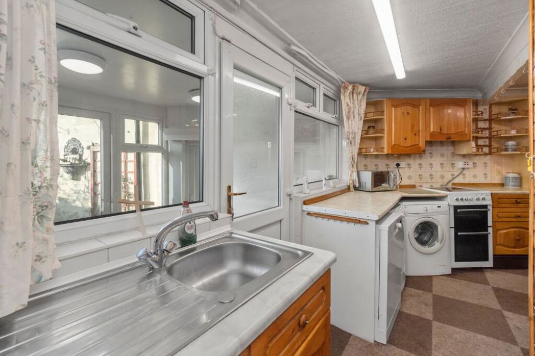 Property image 19 of 40