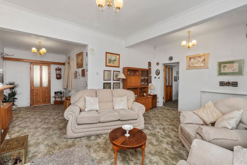 Property image 4 of 40