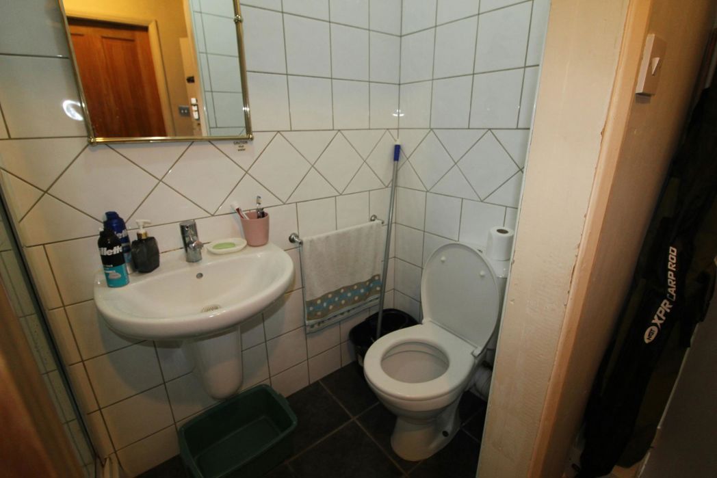 Property image 6 of 10