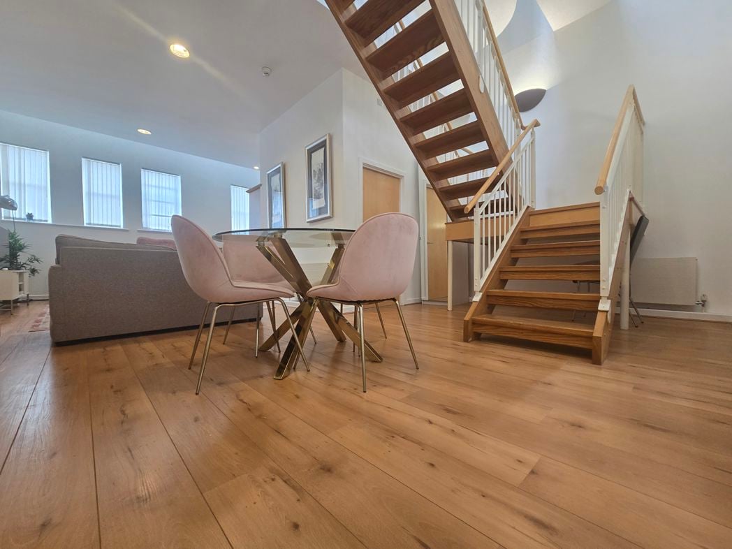 Property image 9 of 28