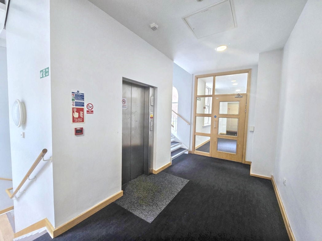 Property image 26 of 28