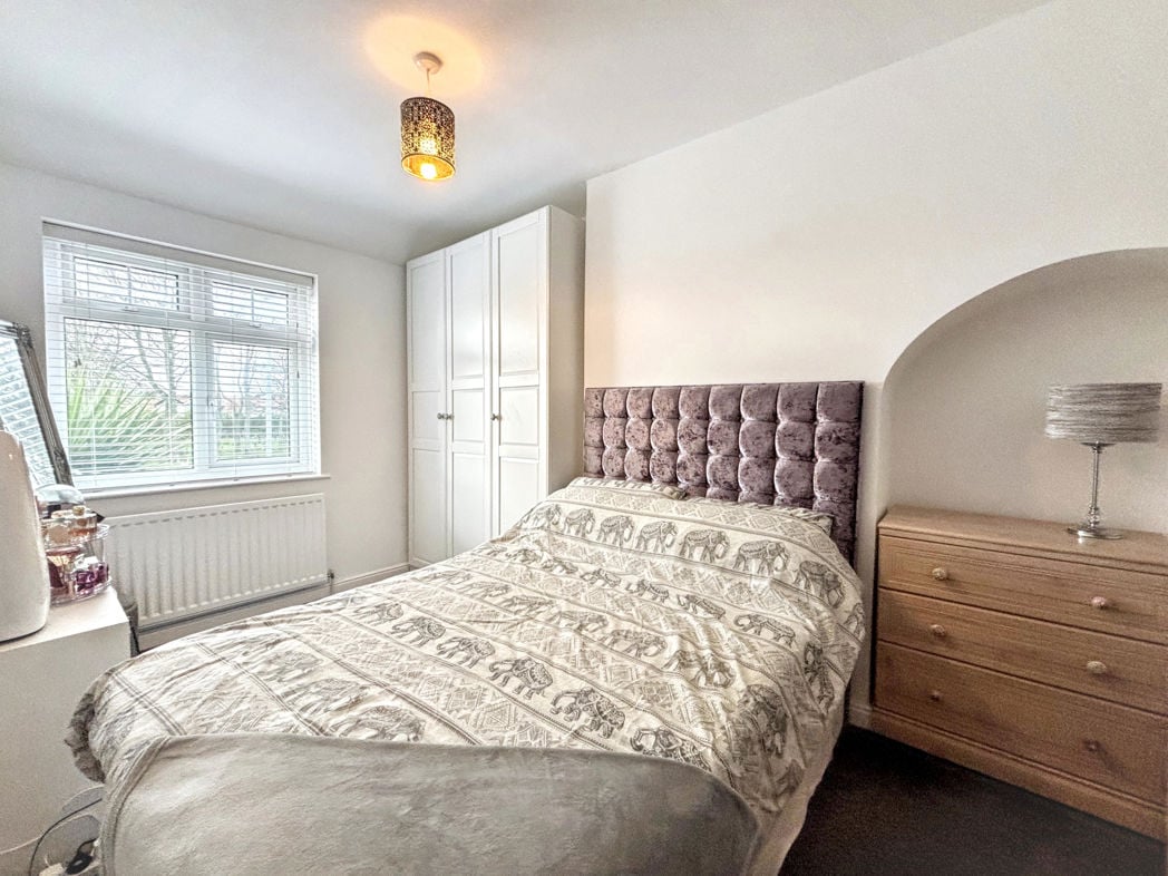 Property image 16 of 26