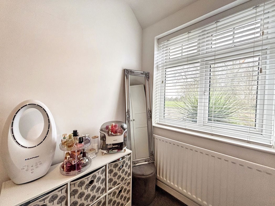Property image 17 of 26