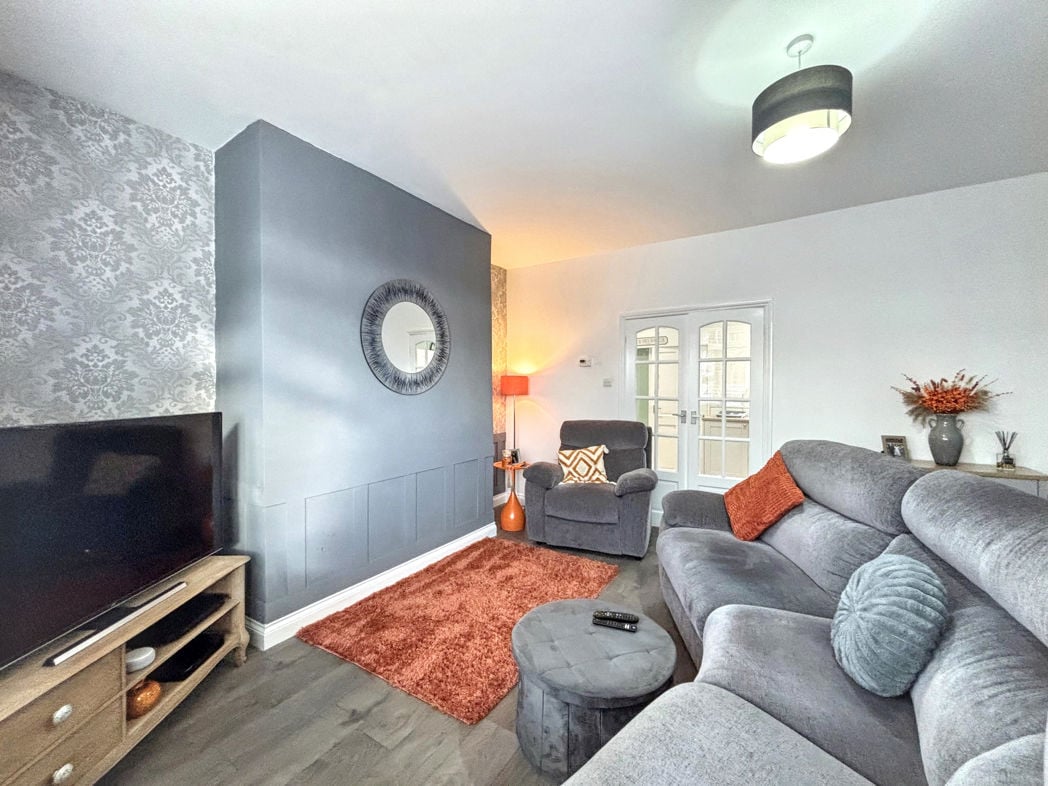 Property image 6 of 26