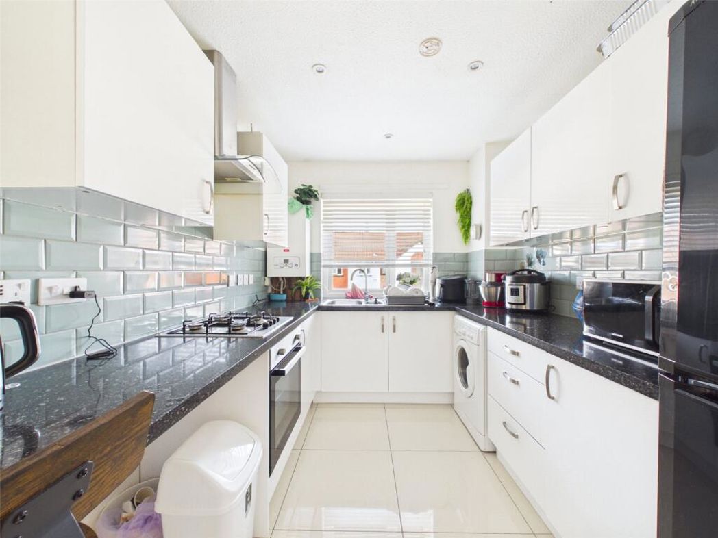 Property image 4 of 6