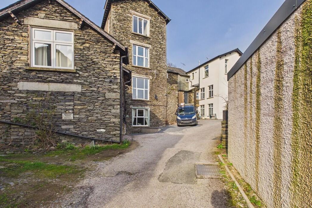 Property image 7 of 10