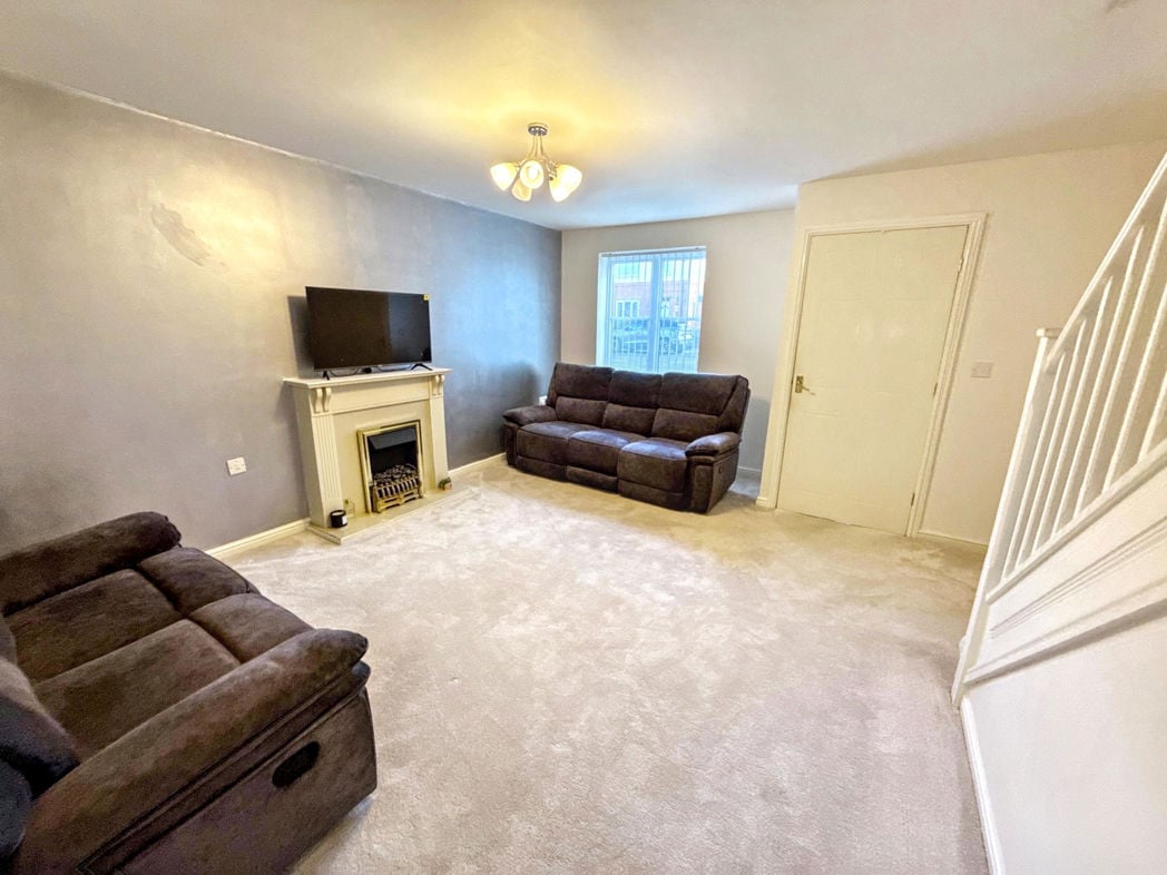 Property image 2 of 17
