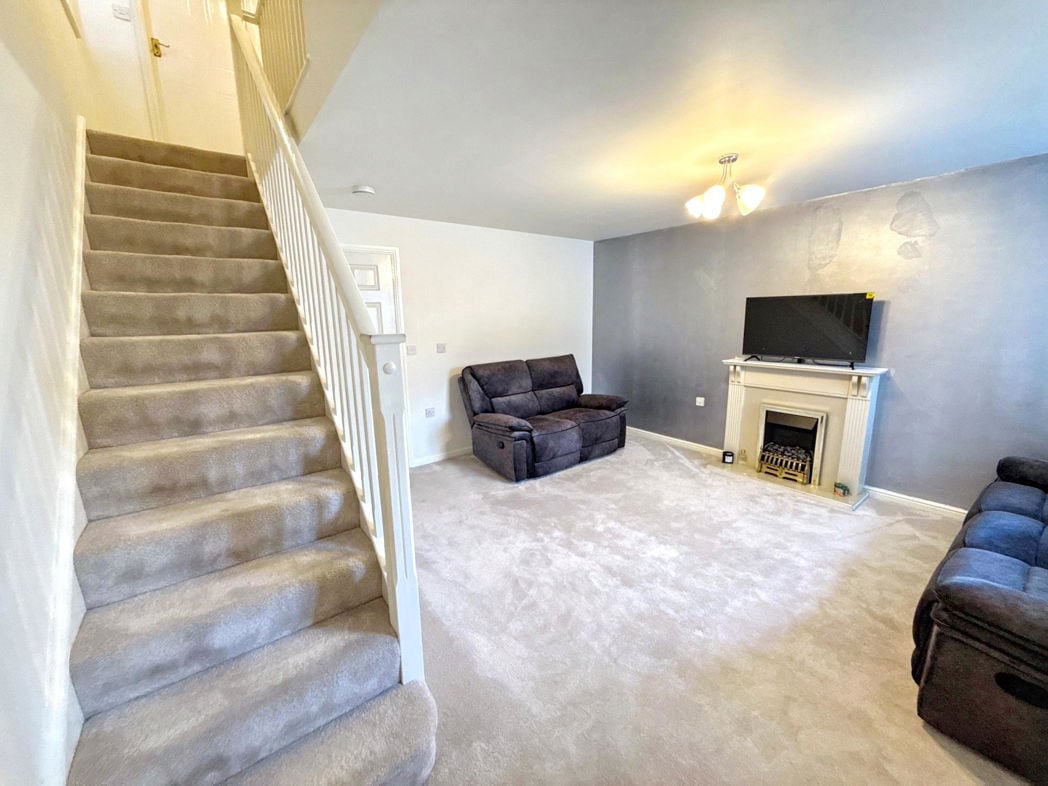 Property image 6 of 17