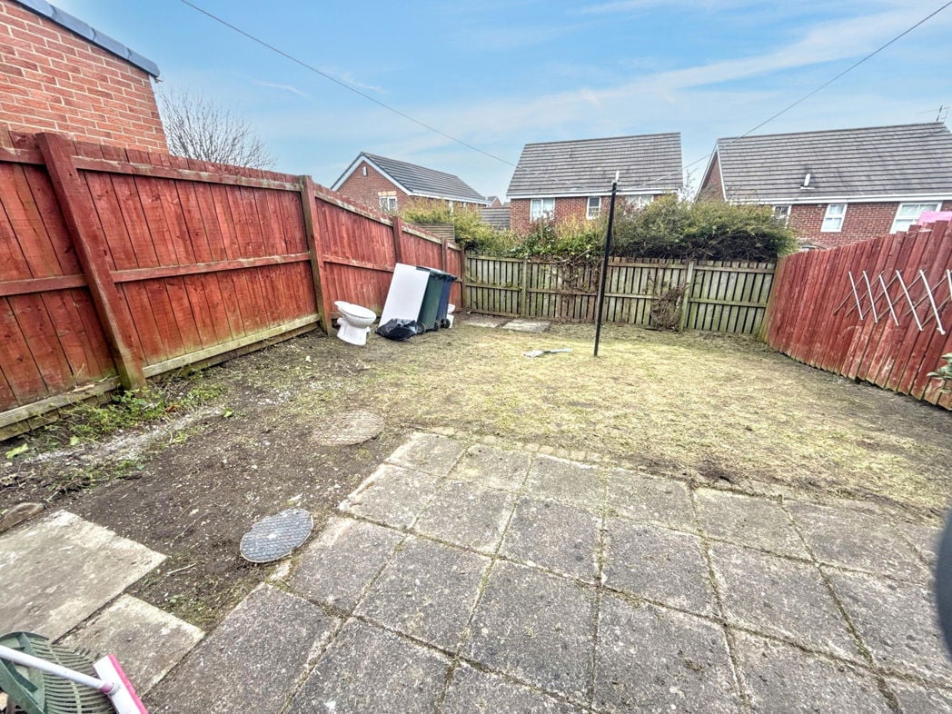 Property image 16 of 17