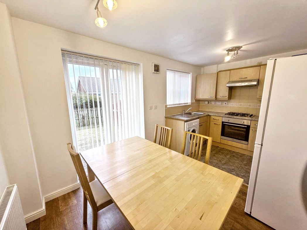 Property image 8 of 17