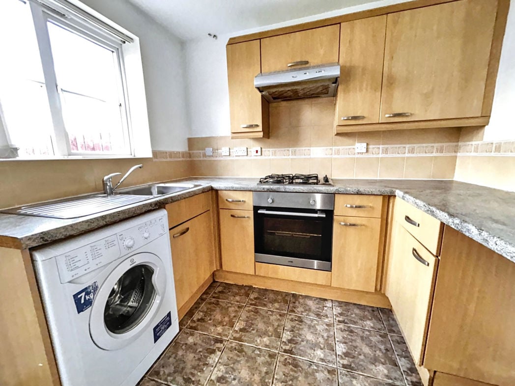 Property image 3 of 14