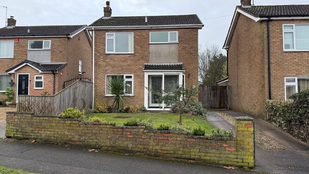 Property image 12 of 16