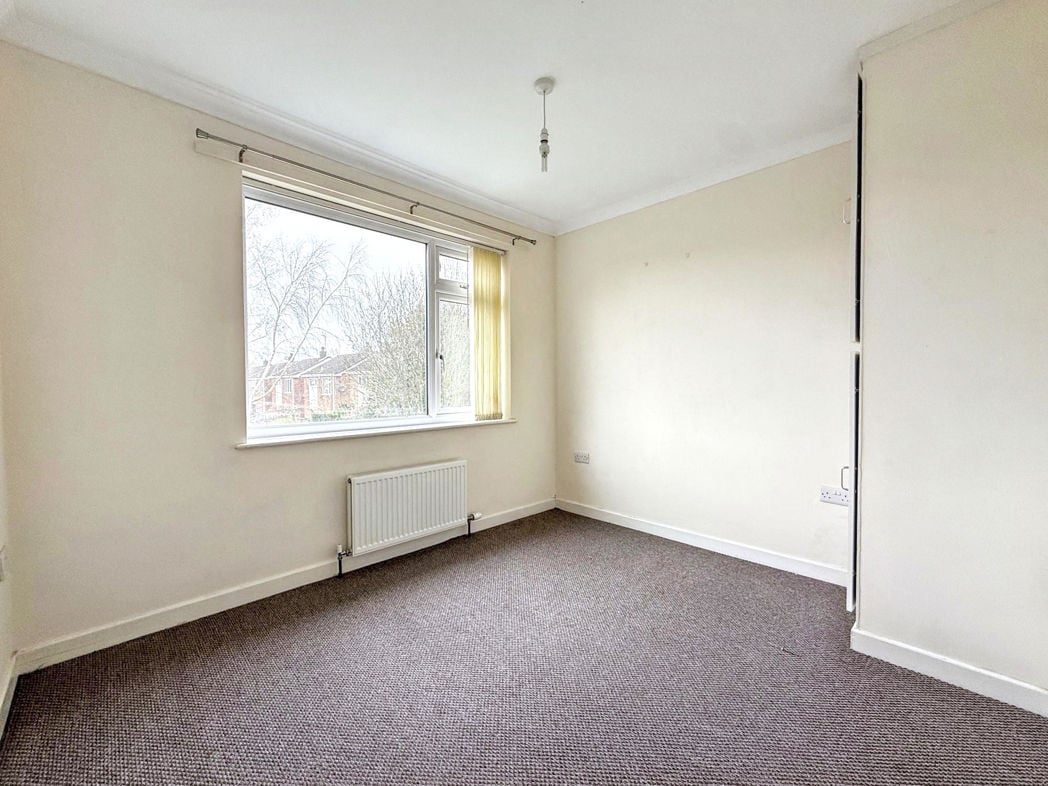 Property image 11 of 16