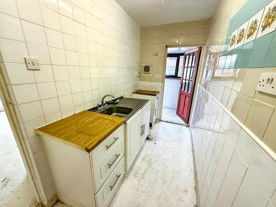 Property image 5 of 14