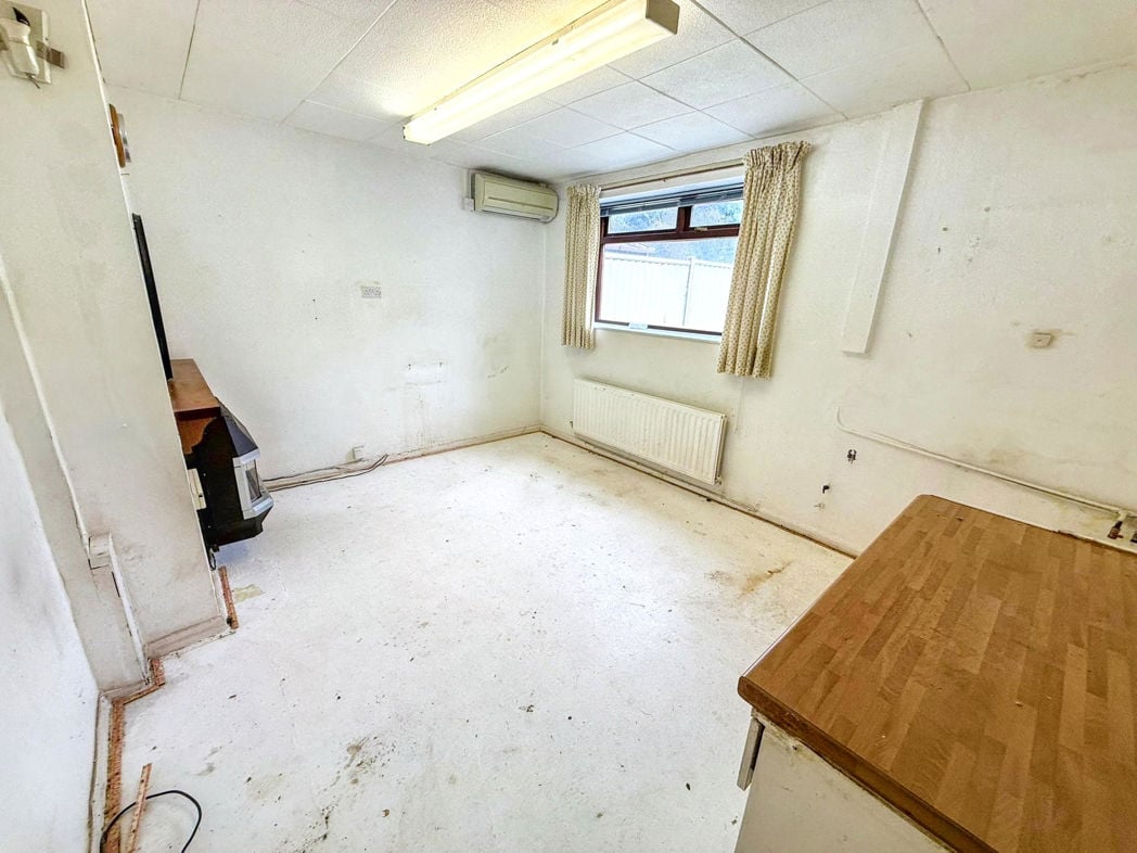 Property image 4 of 14