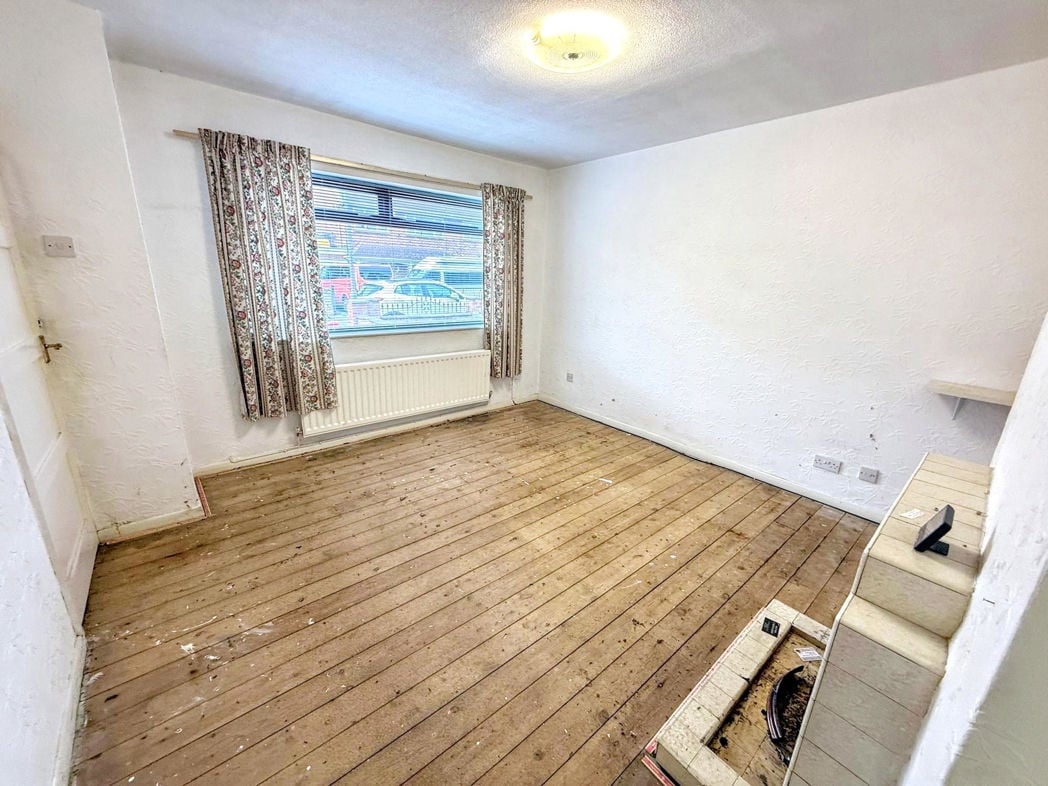 Property image 3 of 14