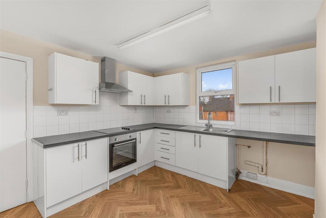 Property image 2 of 16