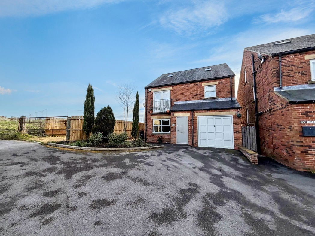 Property image 21 of 25