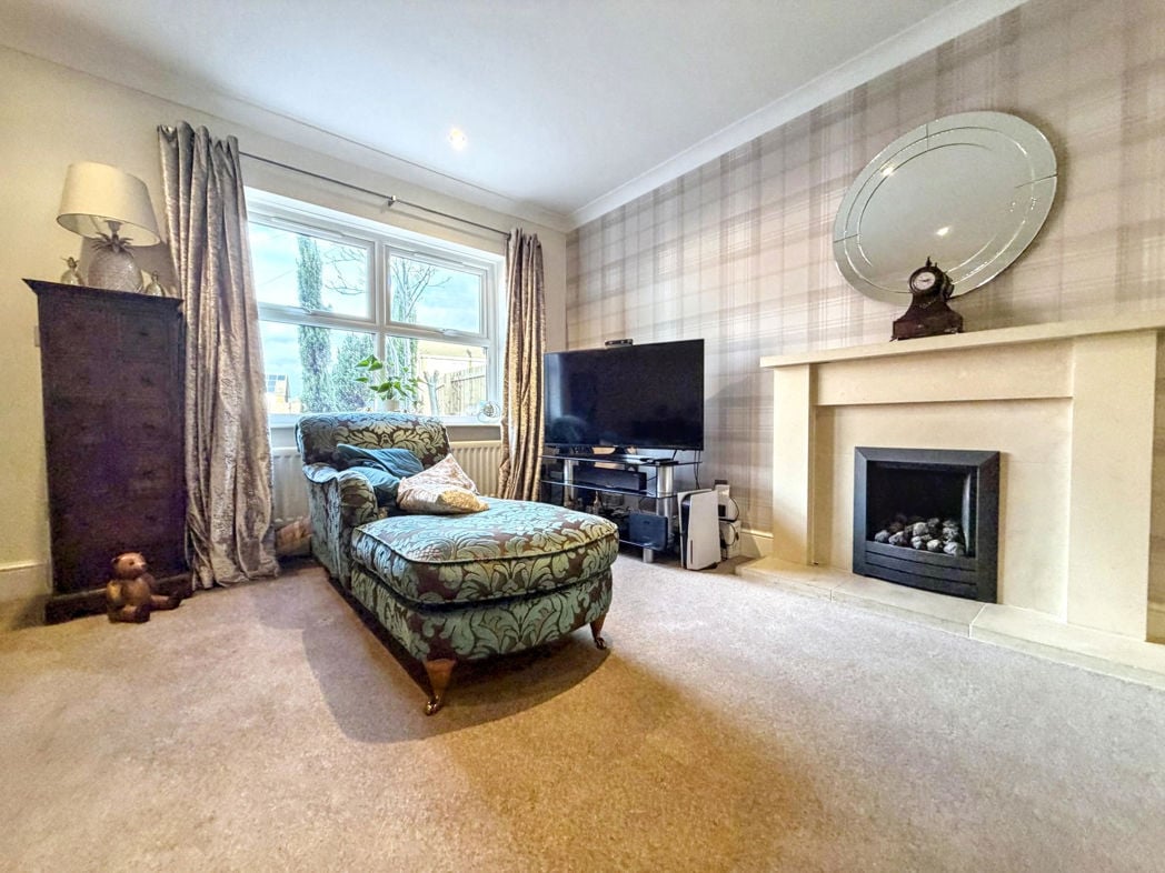 Property image 5 of 25