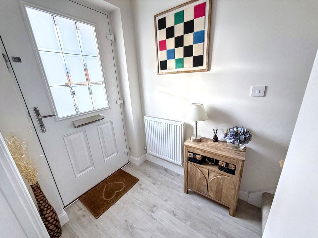 Property image 4 of 17