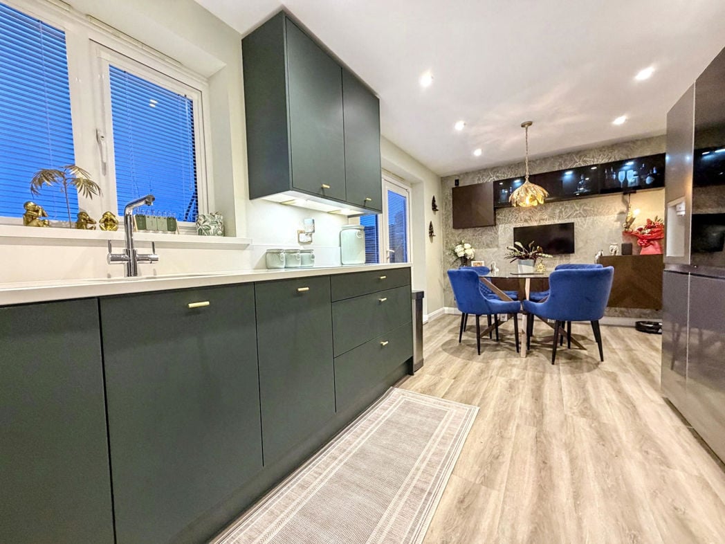 Property image 2 of 30