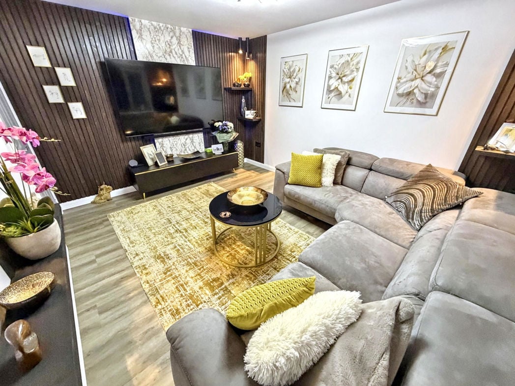 Property image 5 of 30