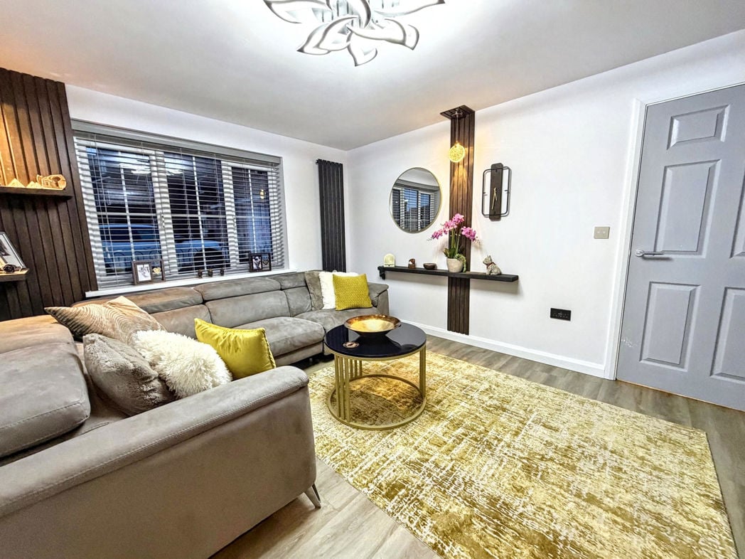 Property image 6 of 30