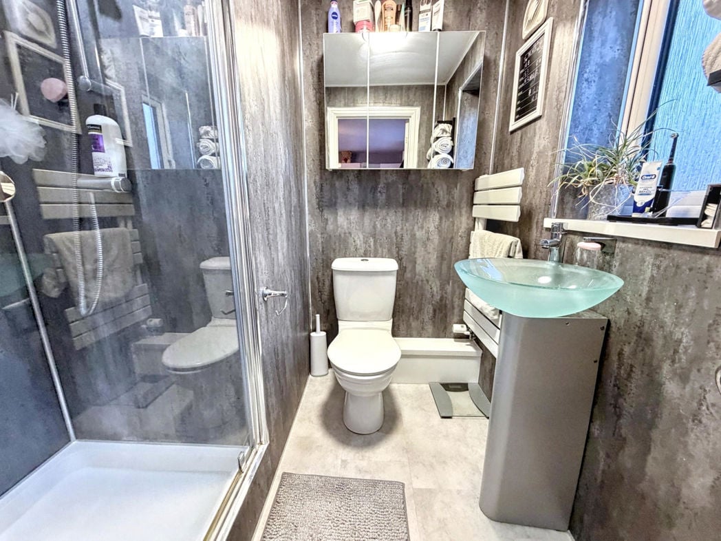 Property image 17 of 30