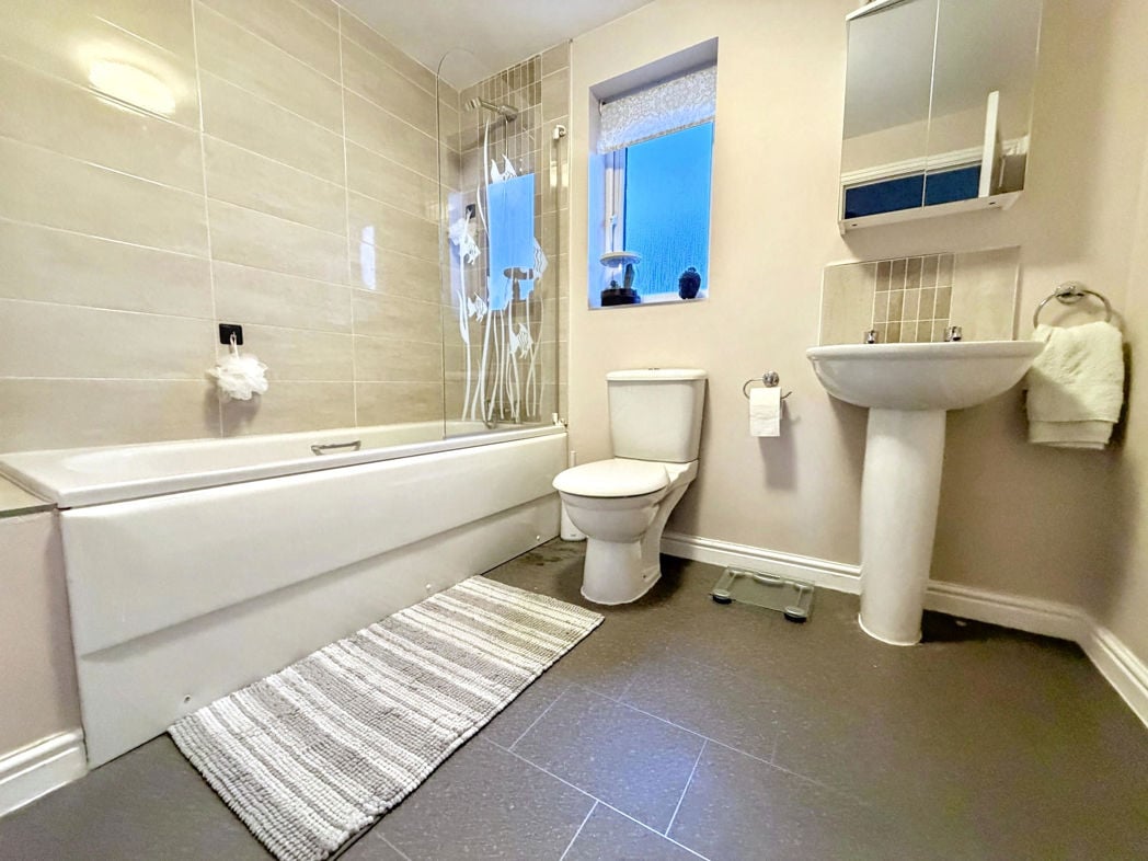 Property image 23 of 30