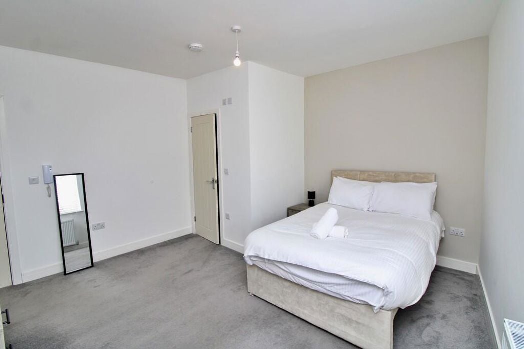 Property image 6 of 15