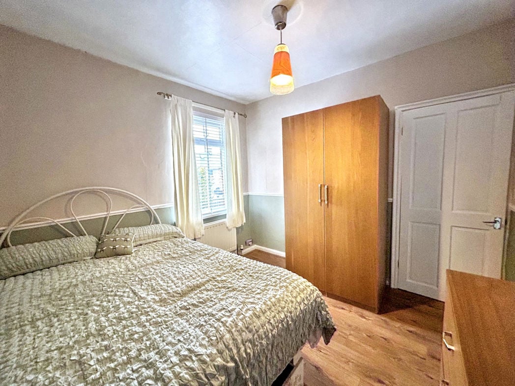 Property image 6 of 8