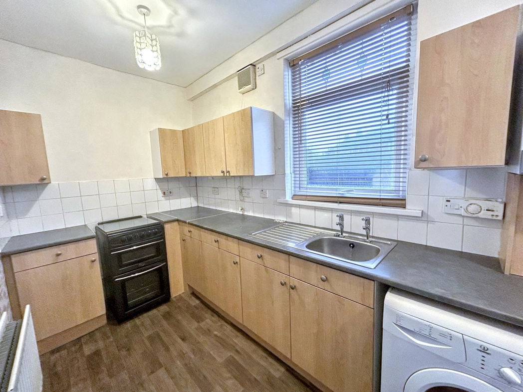 Property image 3 of 8