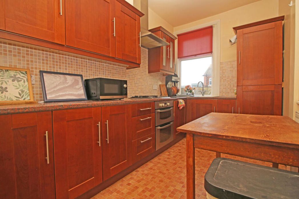 Property image 6 of 16