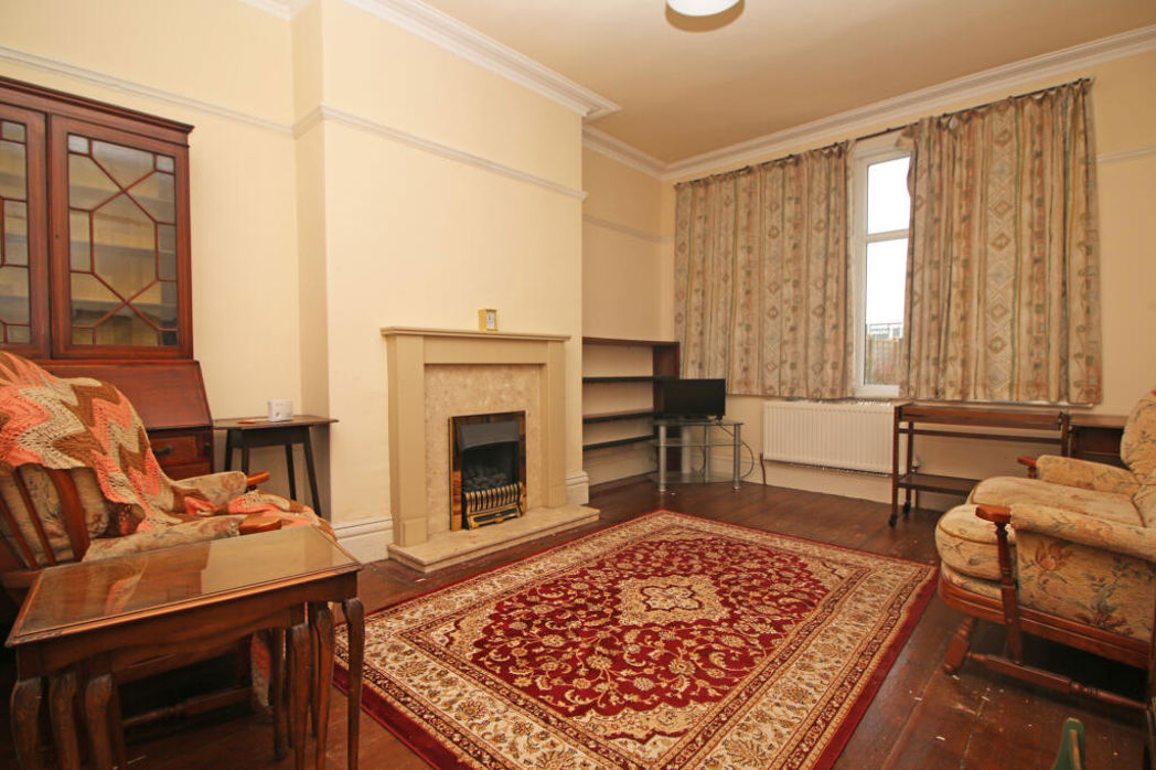 Property image 3 of 16