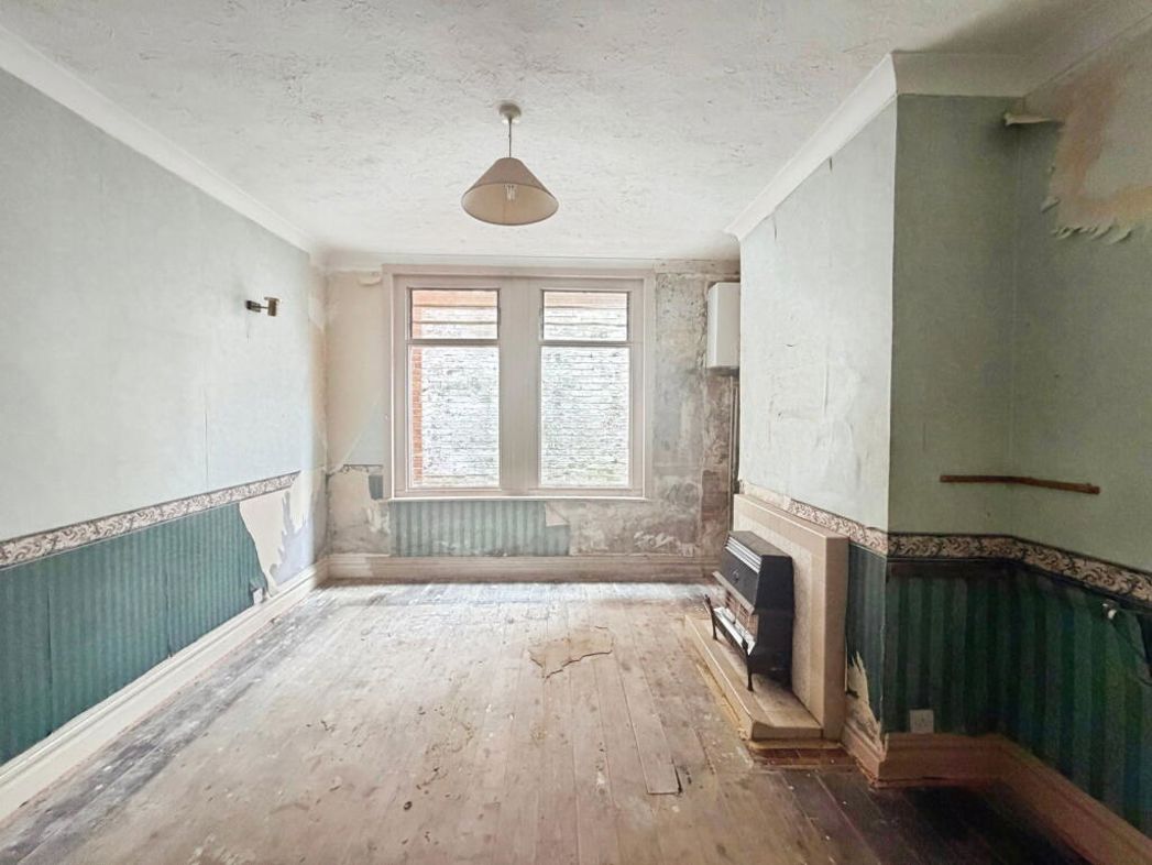 Property image 5 of 15