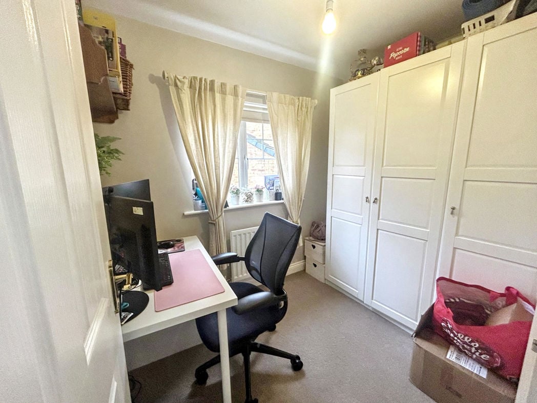 Property image 10 of 14