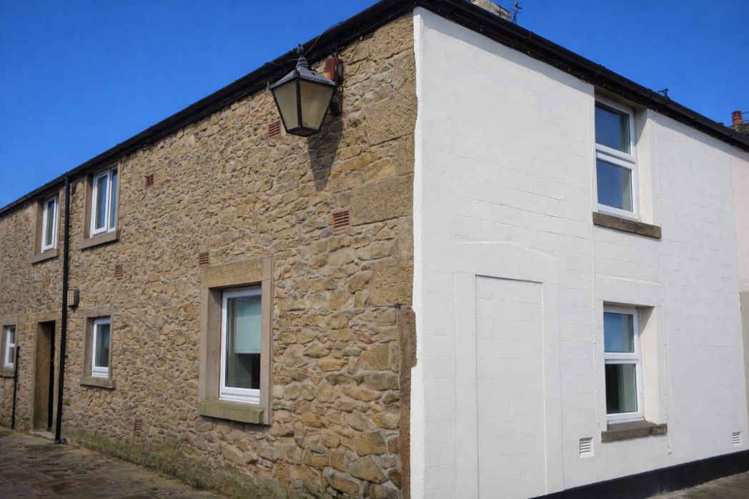 Property image 12 of 22