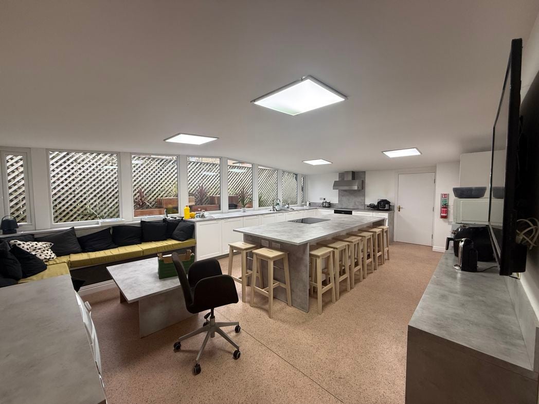 Property image 4 of 4
